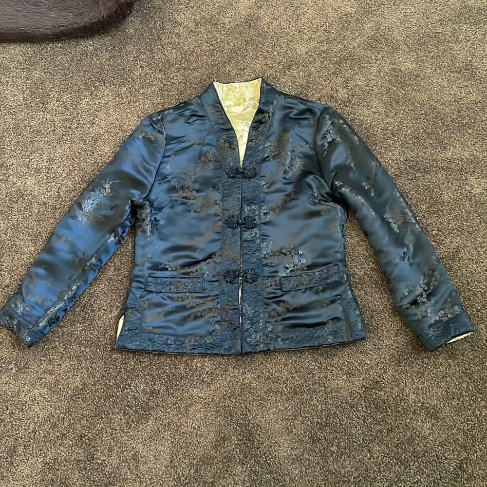 🩷Chinese style brocade reversible jacket, black or gold, petite med